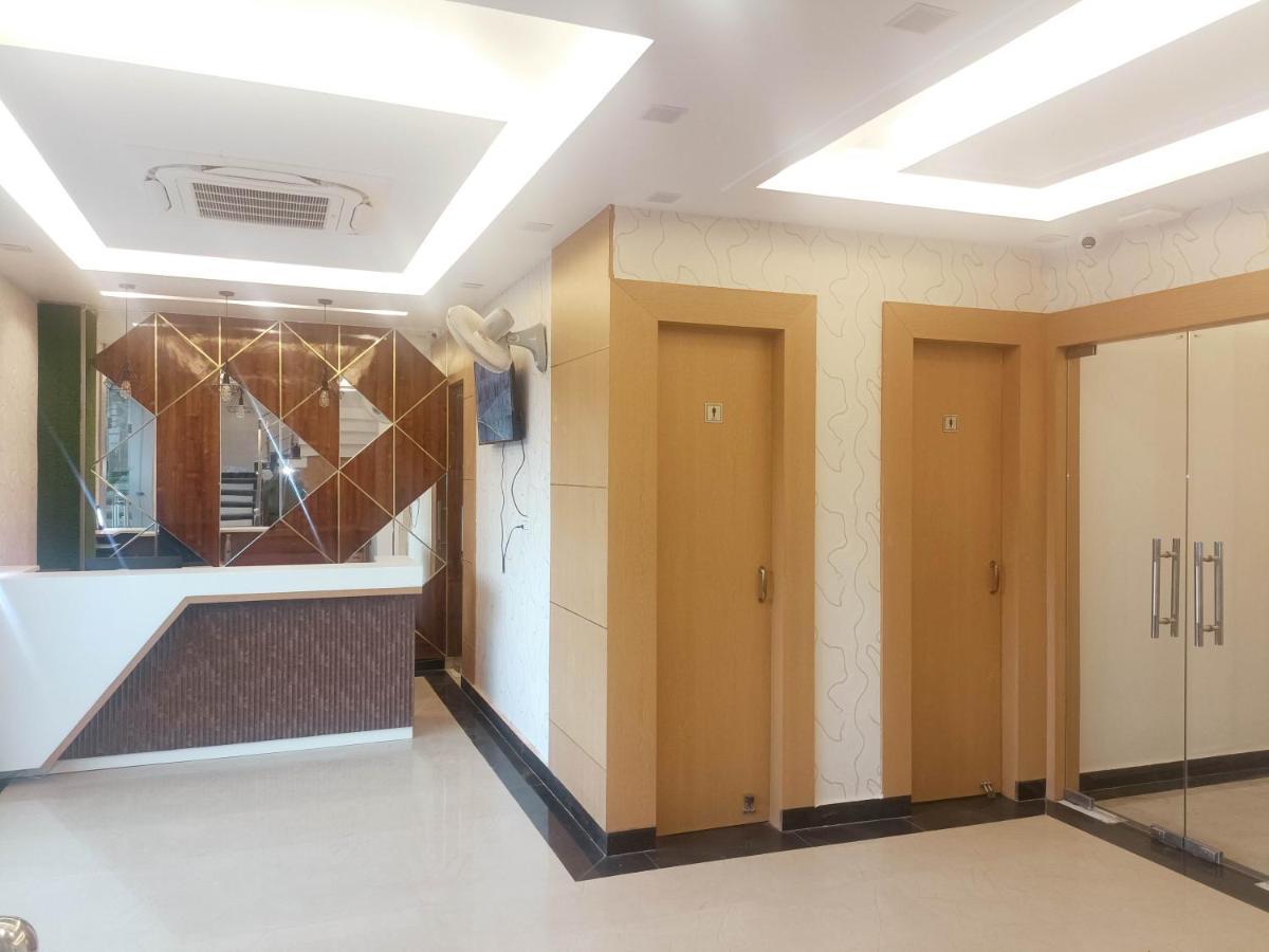 Hotel Royal Casa Лакхнау Экстерьер фото