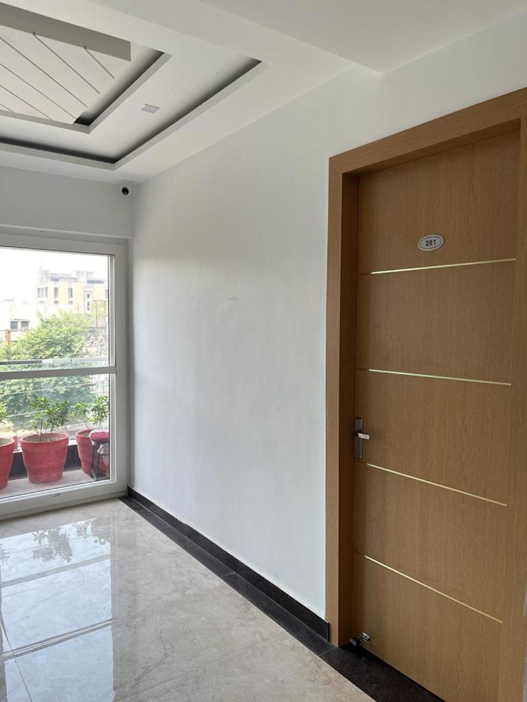 Hotel Royal Casa Лакхнау Экстерьер фото