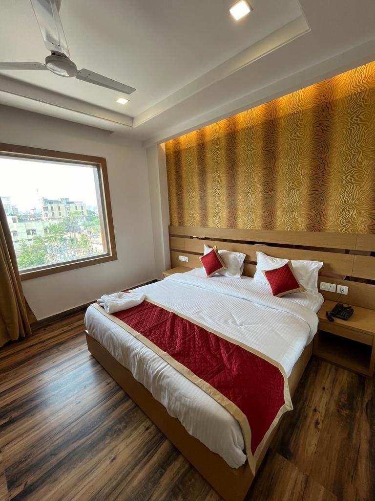 Hotel Royal Casa Лакхнау Экстерьер фото