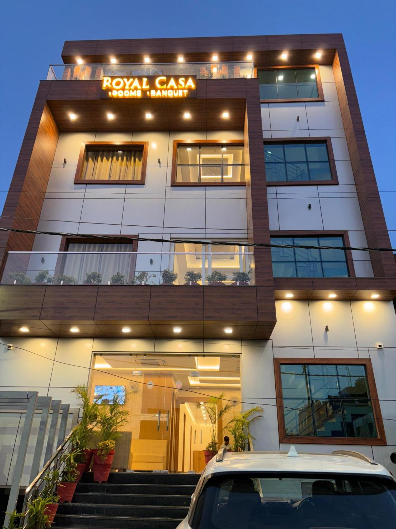 Hotel Royal Casa Лакхнау Экстерьер фото